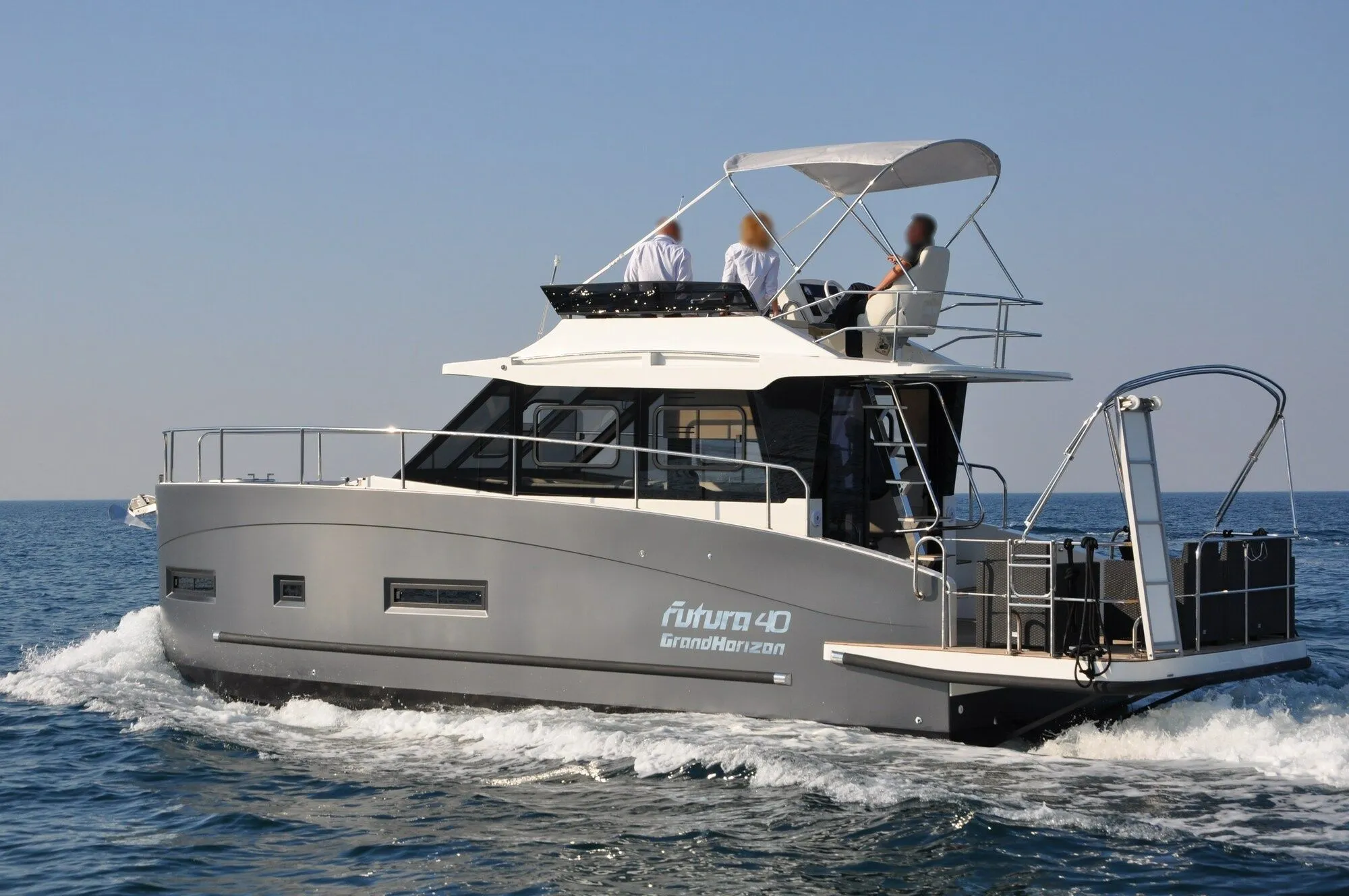 Charter a 12.8m Futura 40 Motor Yacht in Wolfsbruch