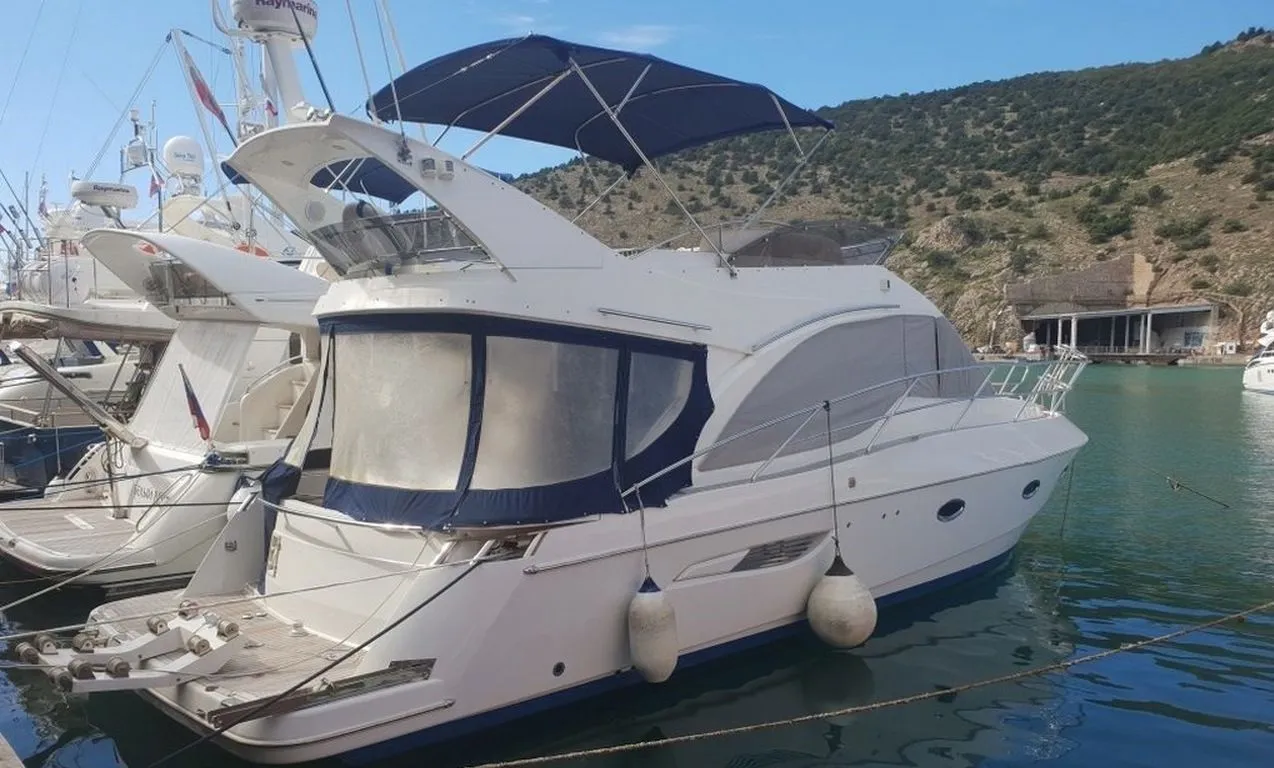 Fly Charter Boat