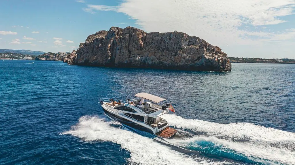 PuraVida Mietboot - 2