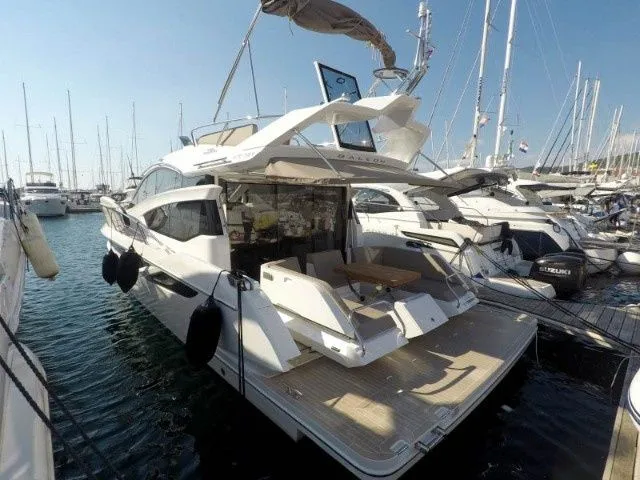 Il Sogno 3 Charter Boat - 1