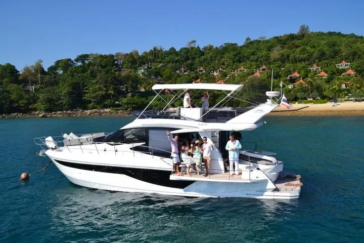 14.35m Chang Wat Phuket Galeon 460 Fly Motor Yacht Hire