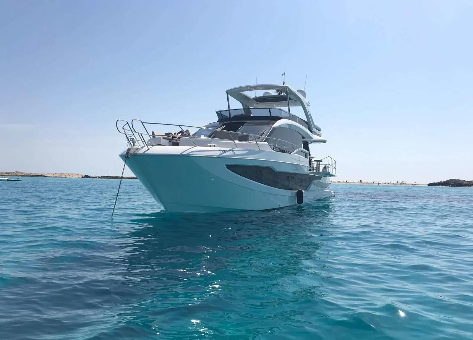 Habana 4 Charter Boat