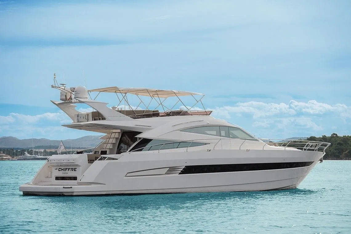 Чартер Le Chiffre - 3
