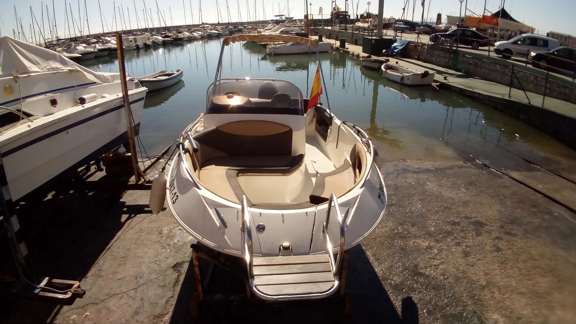 Volati Guan Charter Boat