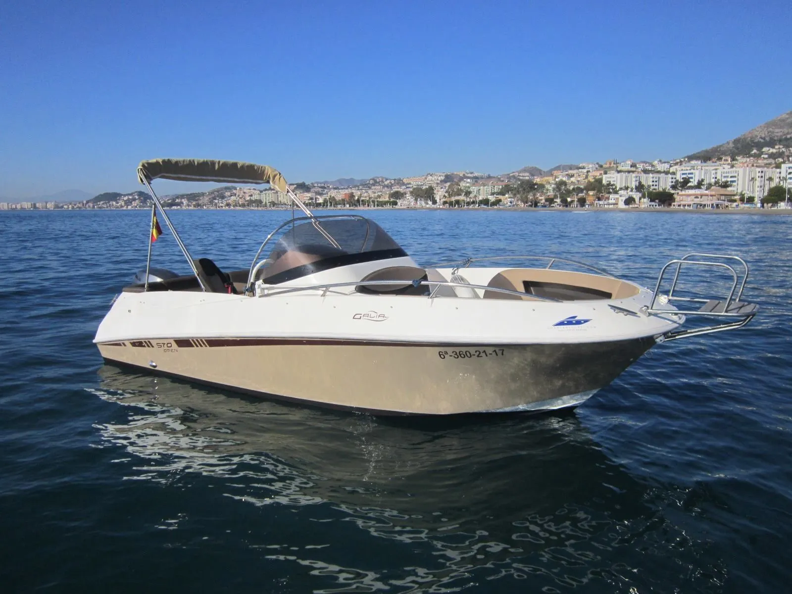 Rent a 5.7m Motor Boat Galia 570 in Málaga