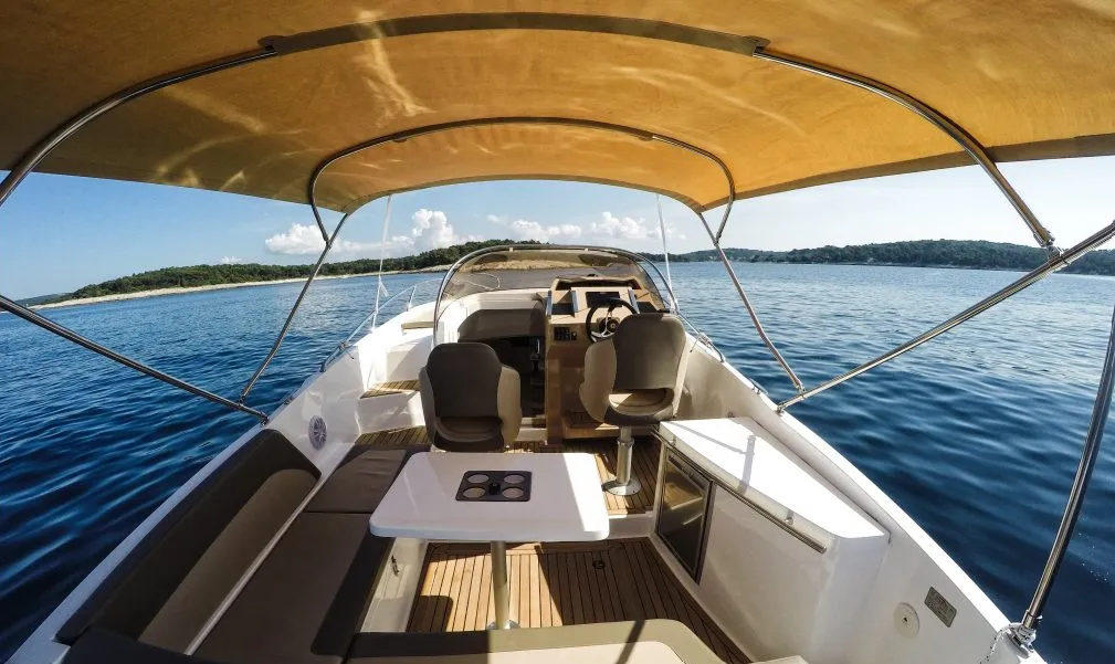 Charter a 7m Boat in Mali Losinj