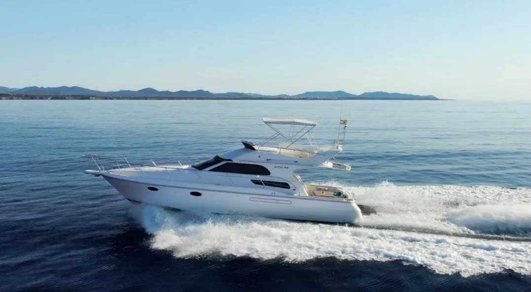 11.6m Porto Cristo 2 Cabin Motor Yacht Hire
