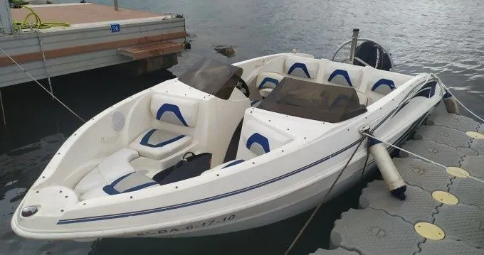 6m Mataró Glastron 550 Open Motor Boat Hire