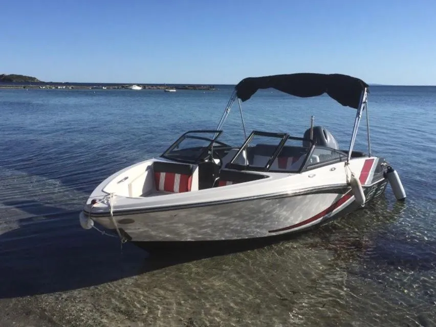 5.44m Santa Eularia des Riu Glastron GTS 180 Motor Boat Hire