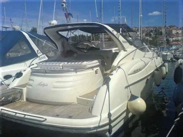 13.7m Izola 2 Cabin Motor Yacht Hire
