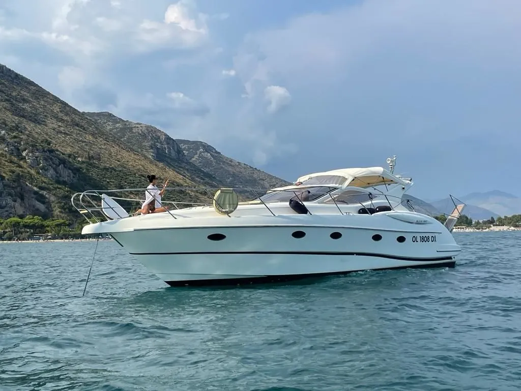 The Dreamer Charterboot - 3