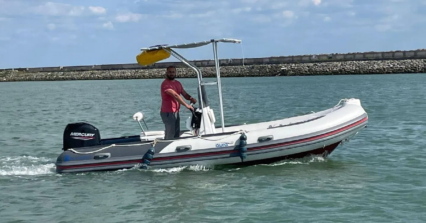 Explore La Rochelle on a 5.2m Rental Motor Boat