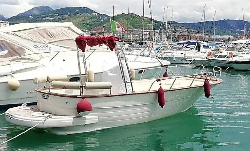 Iavarone Charter Boat