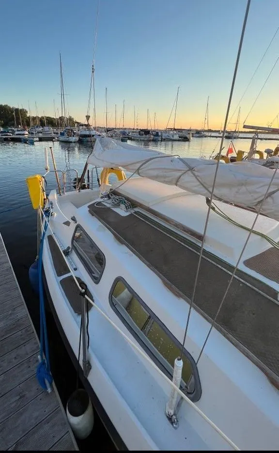Rent a 7.1m Sailing Yacht in Szczecin