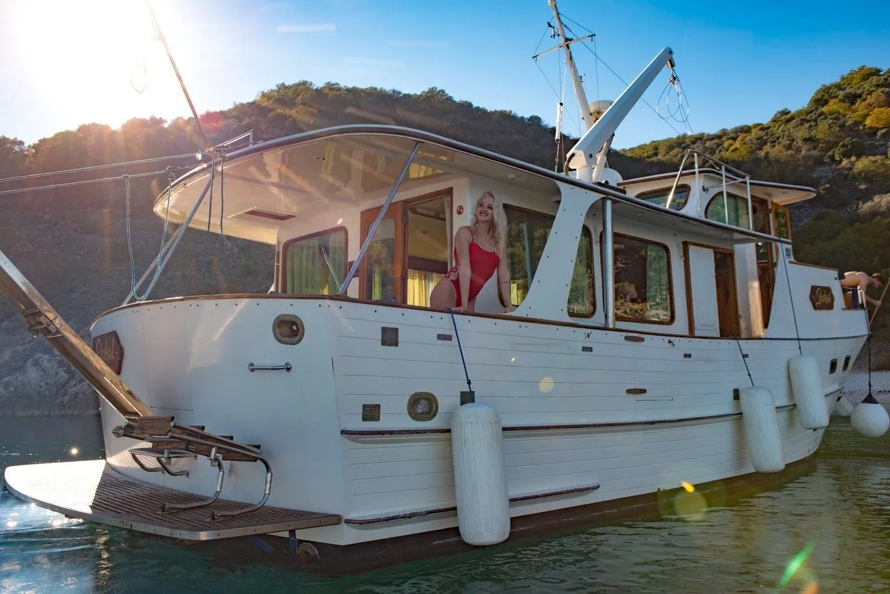 Explore Omišalj on a 14.6m Rental Grand Banks 46 Alaskan