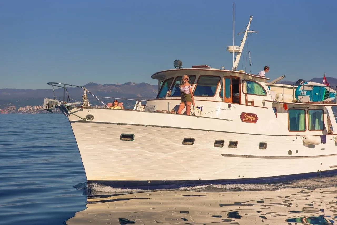 Inkal Charter Boat
