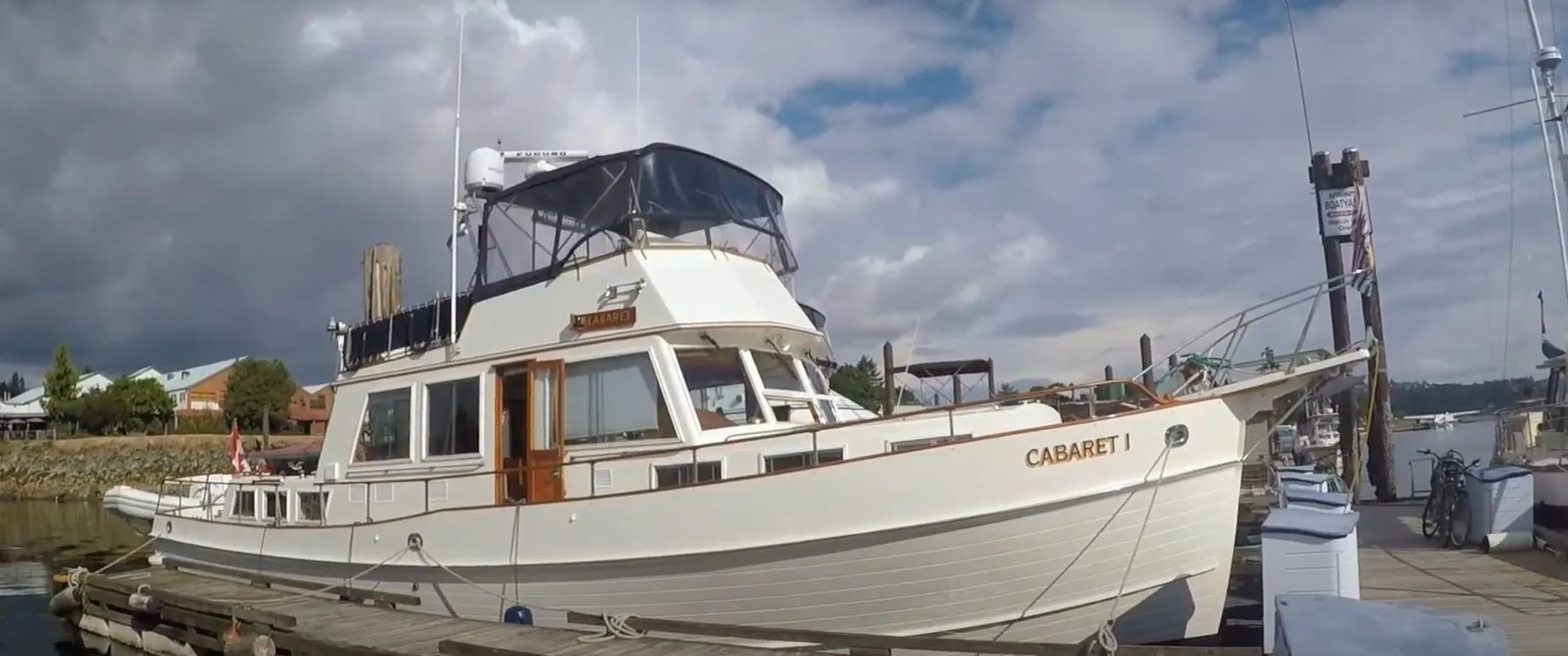 Cabaret Charter Boat