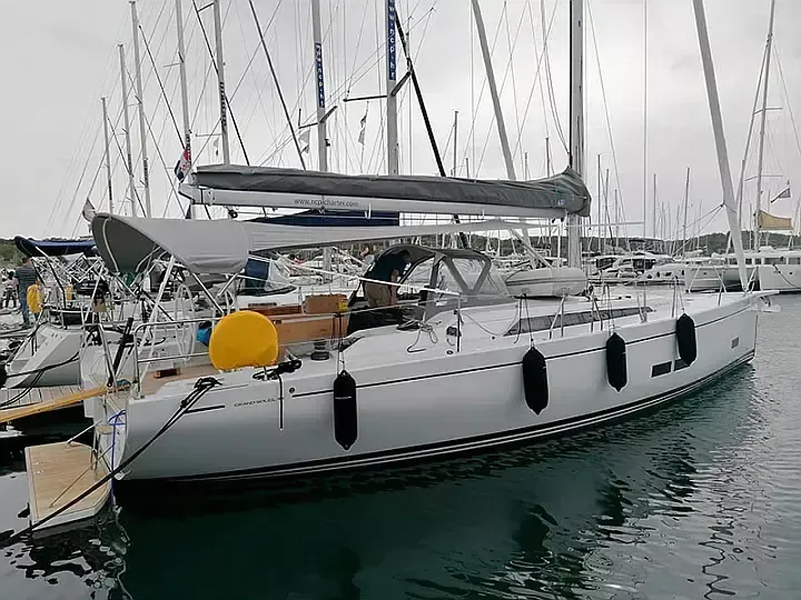 Boot - Rent a 14.35m Boat in Šibenik