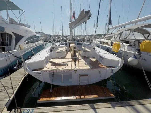 Sportski Vuk 44 Kiralık Teknesi - 3