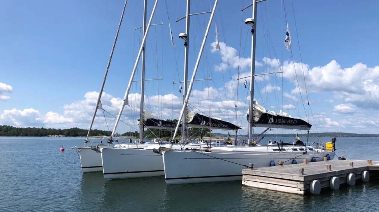 Victoria Mietboot - 4