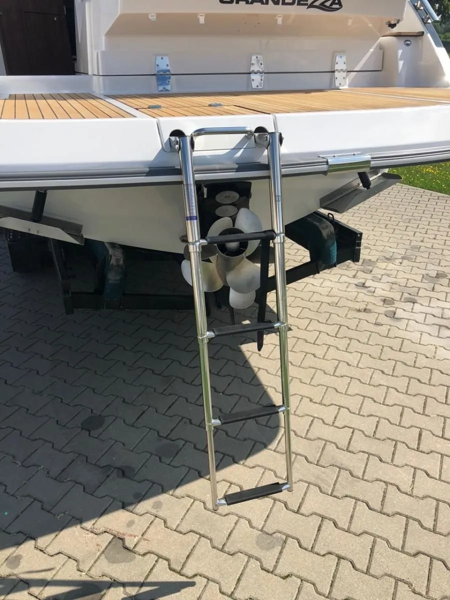Grandezza Charter Boat