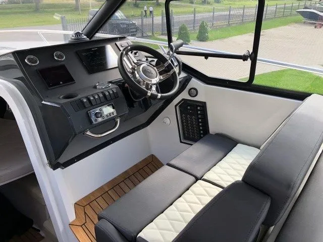 Very Fun Charterboot - 4