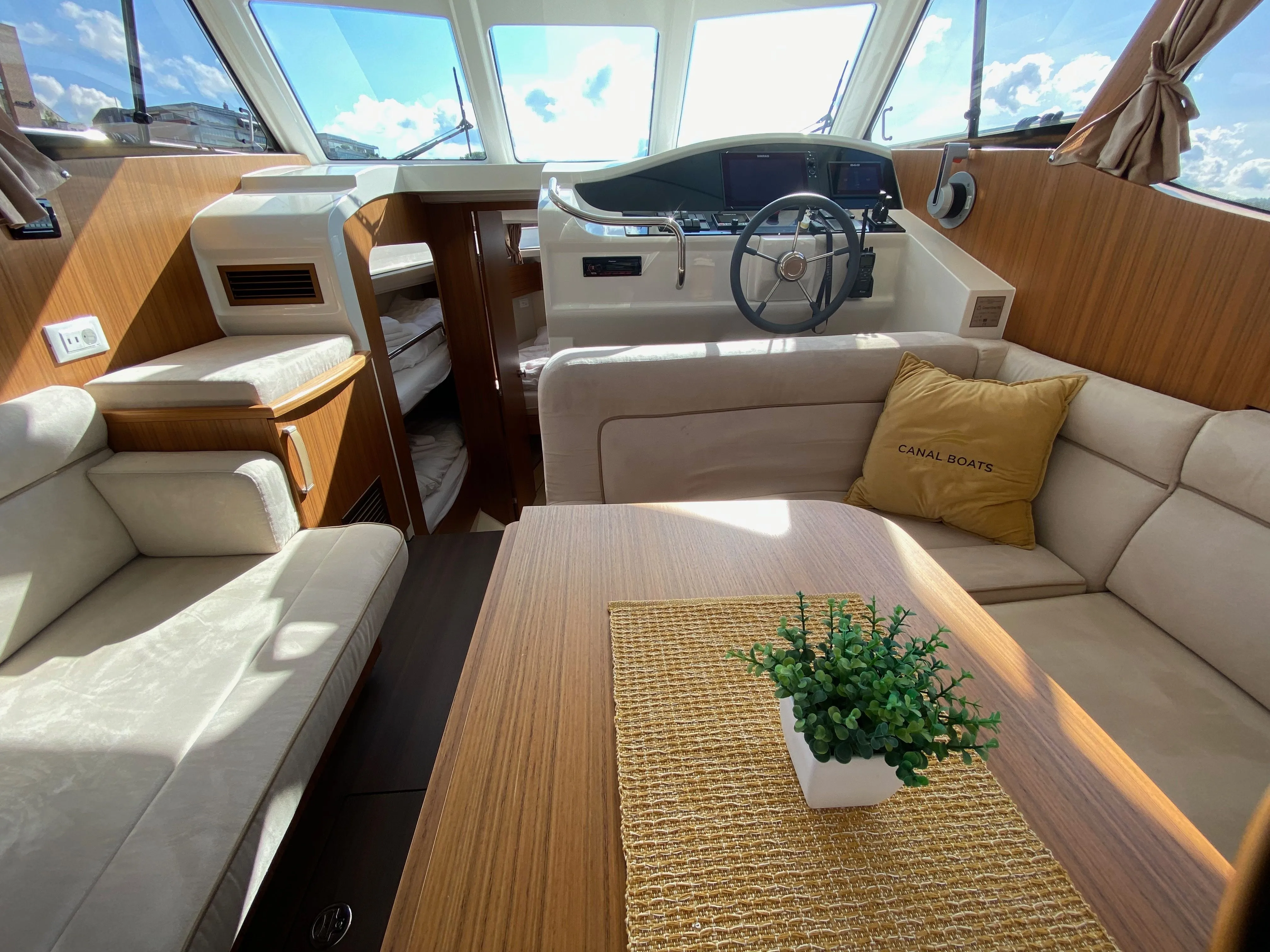 Dalen Electric yacht Kiralık Teknesi