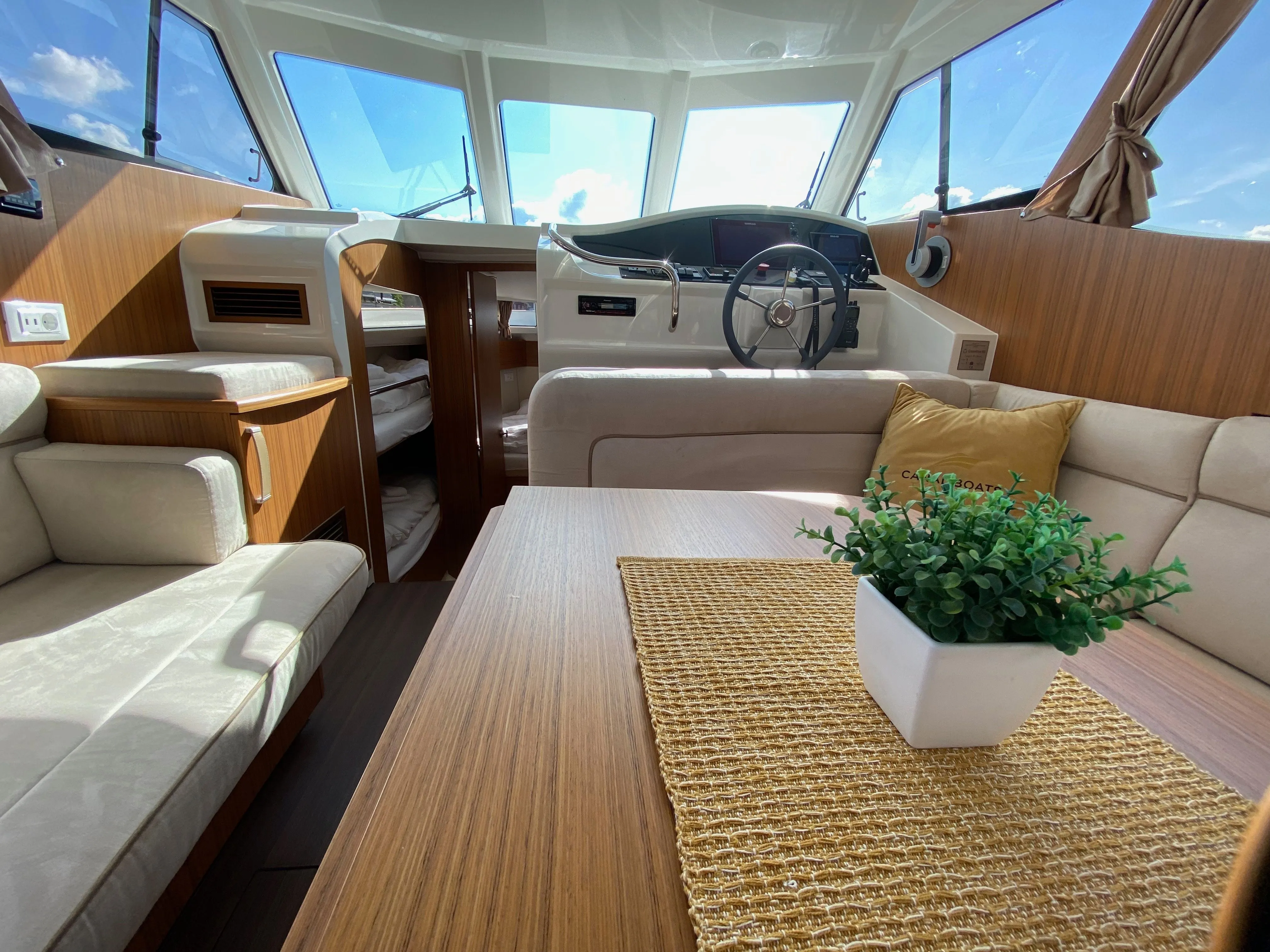 Kragerø Electric yacht Kiralık Teknesi