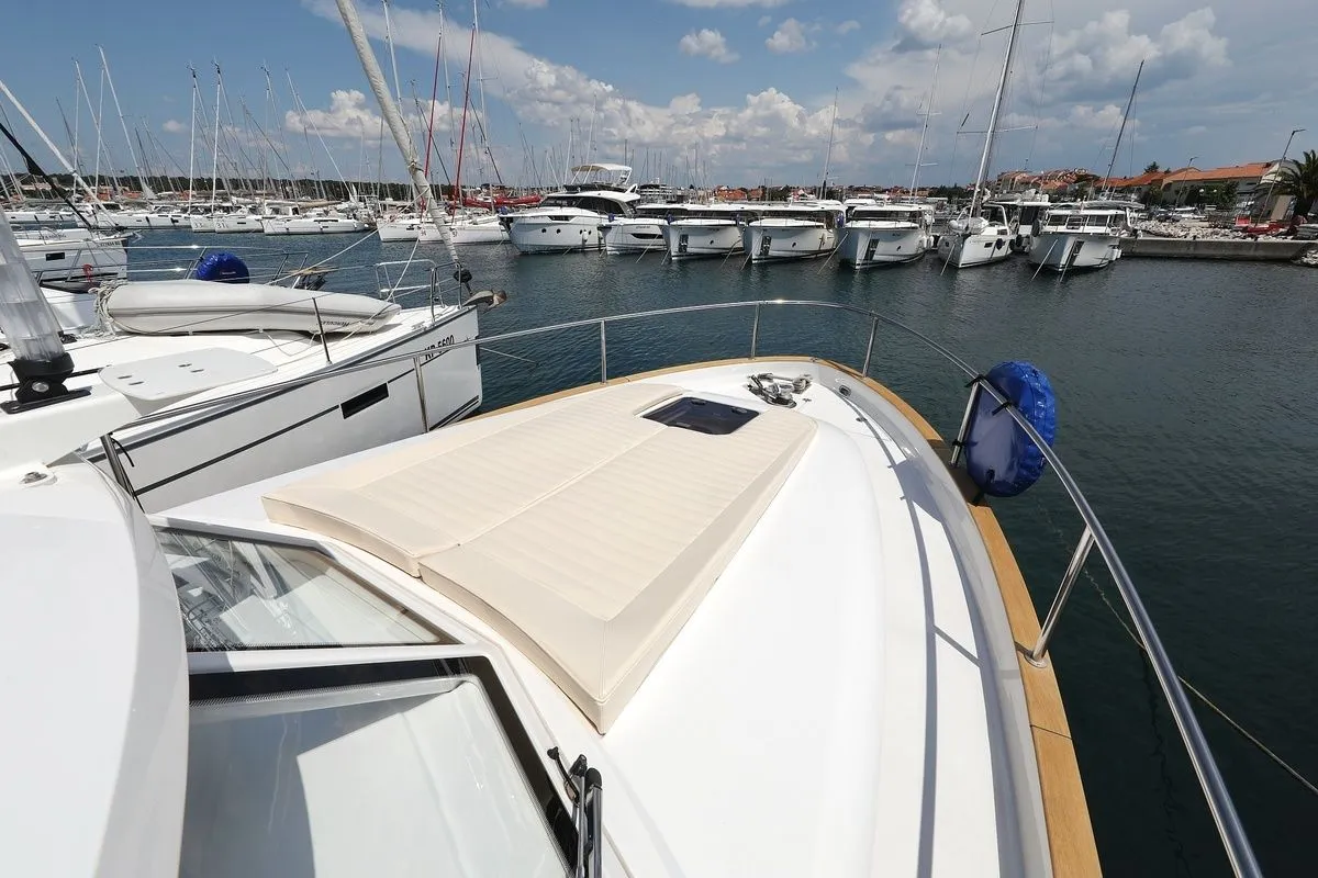Mozart Charter Boat