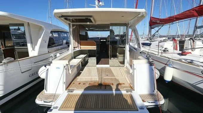 Чартер Blandona - 3