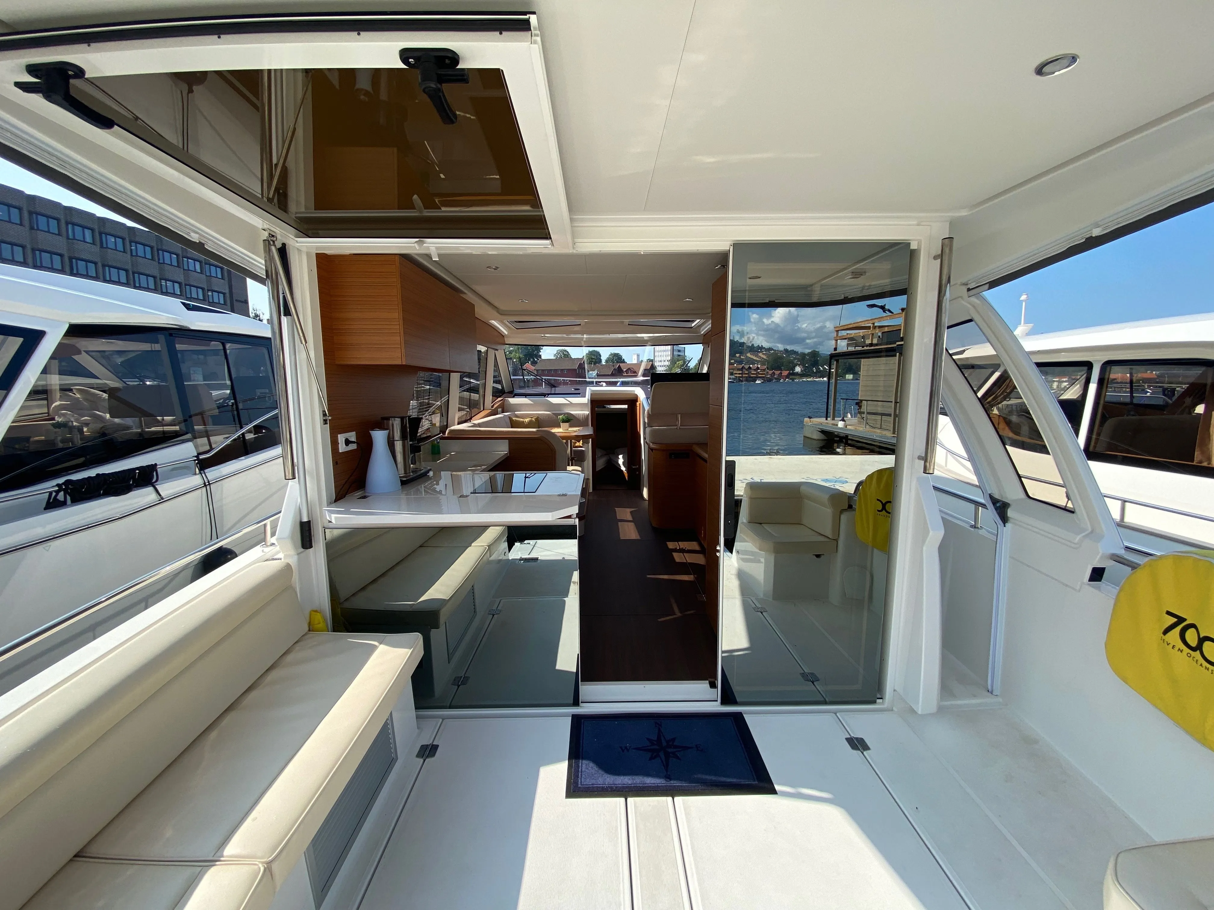 Helgeroa Electric yacht Kiralık Teknesi