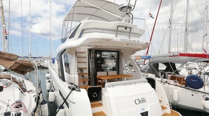Explore Biograd na Moru on a 15.57m Rental Boat
