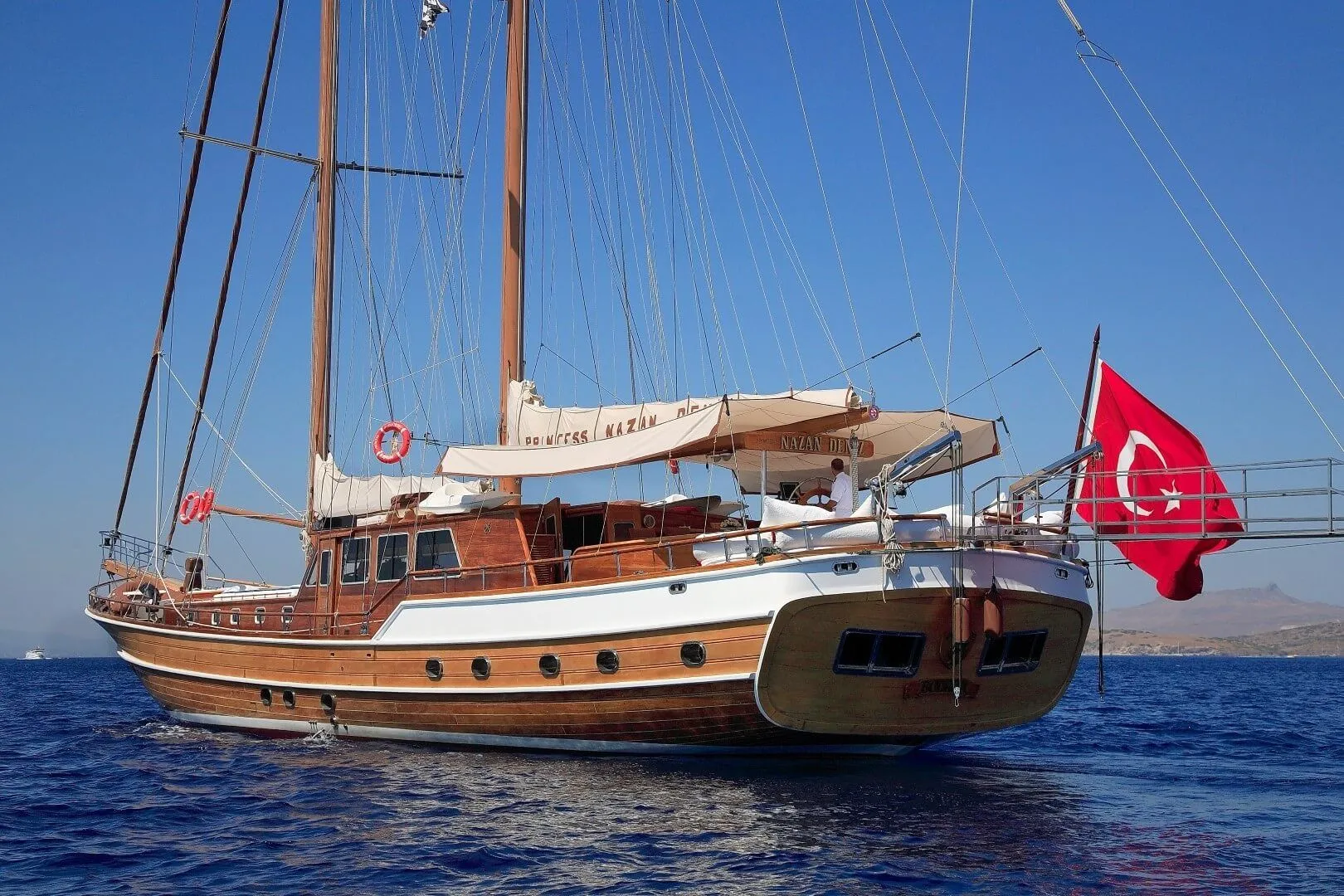 Princess Nazan Deniz Charter Boat - 5