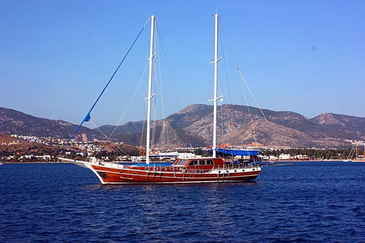 Blue Cruise Charterboot - 4