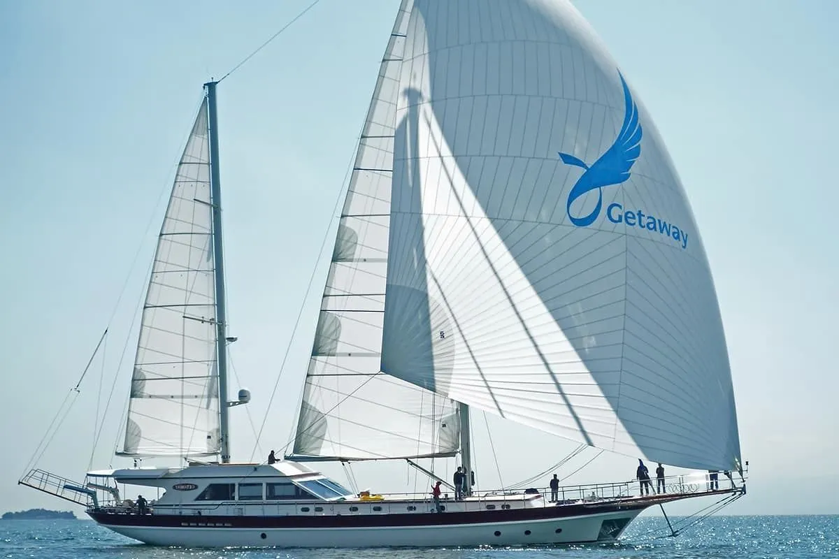 Getaway Charter Boat