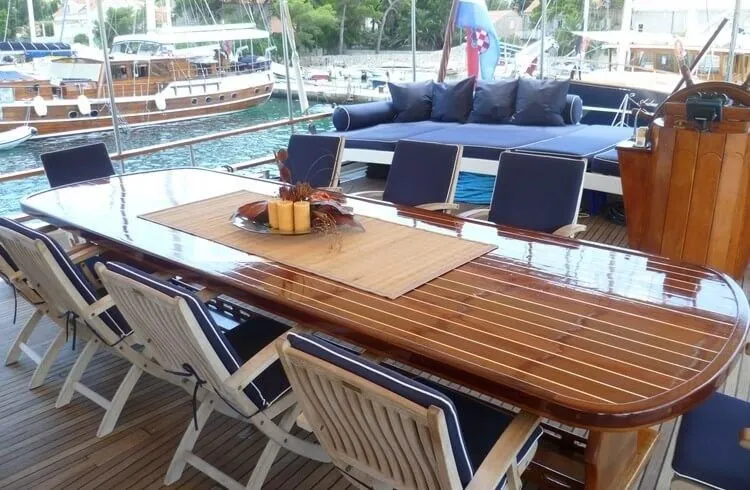 Rent a 32m 6 Cabin Gulet in Šibenik