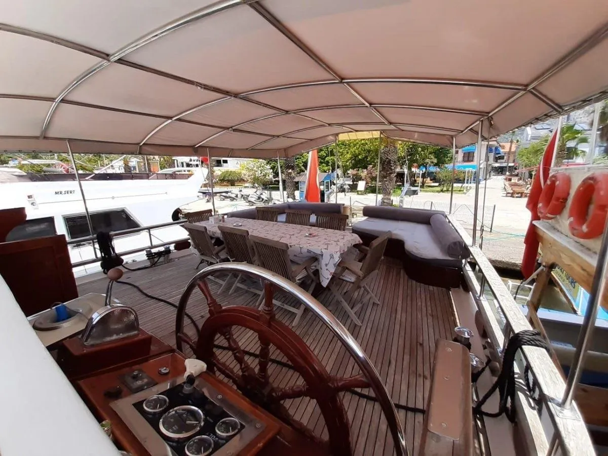 Namaste Charterboot - 4