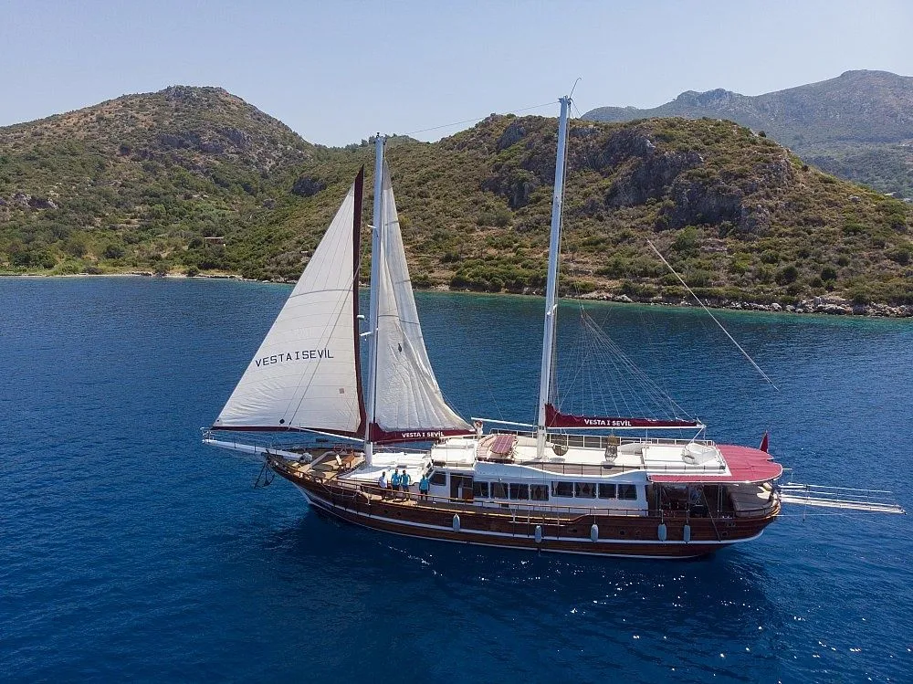 Чартер Vesta 1 Sevil - 3