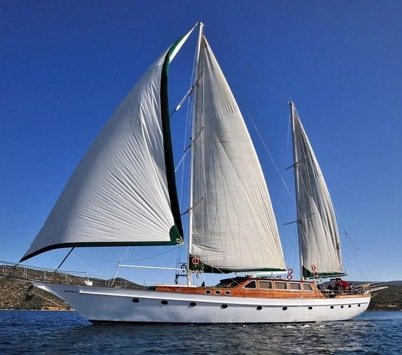 Charter a 33m 5 Cabin Gulet in Bodrum