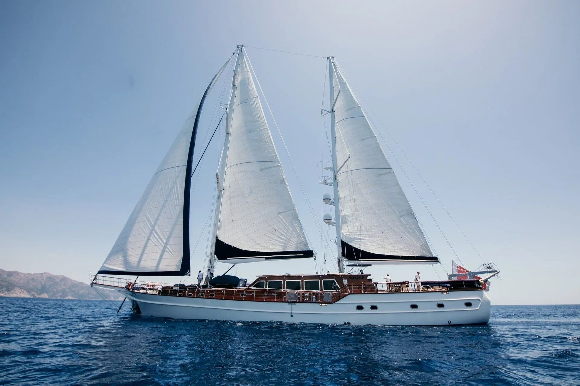 Voyage Charter Boat