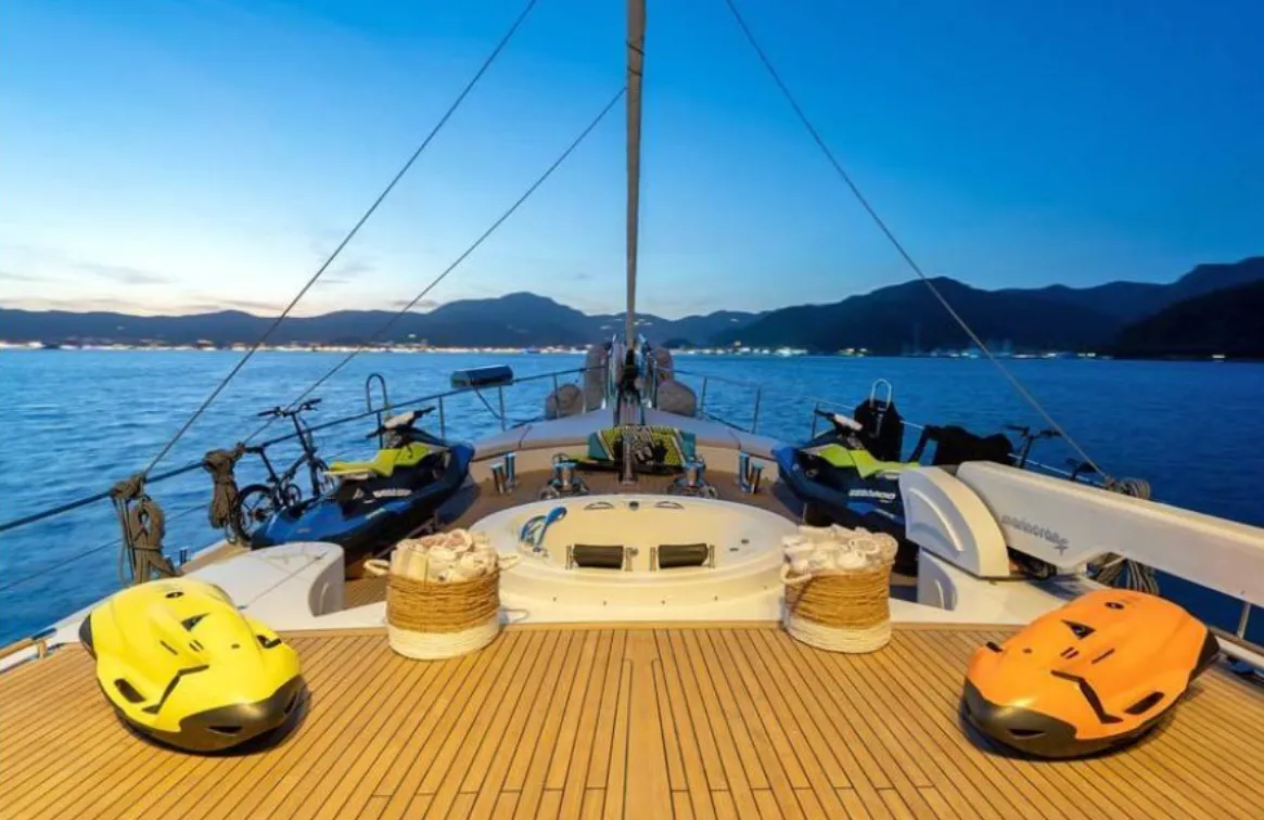 Pura Vida Kiralık Teknesi - 5