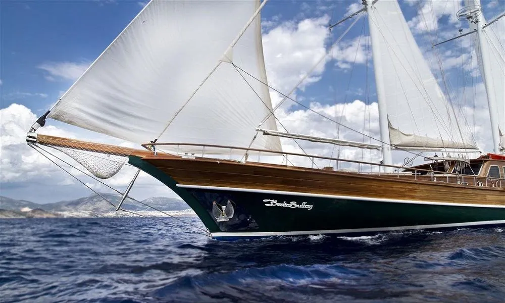 Bedia Sultan Charter Boat - 3