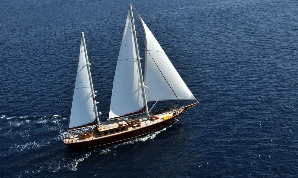 Casa Dell'Arte Charter Boat - 4