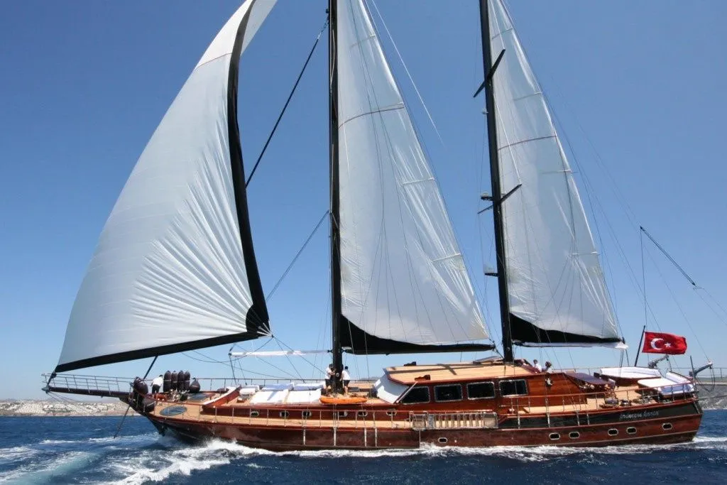 Princess Karia 4 Charter Boat - 4