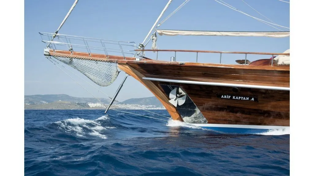 Arif Kaptan A Charter Boat - 4