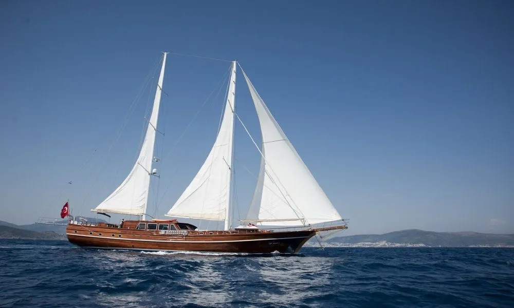 Arif Kaptan A Charter Boat - 5