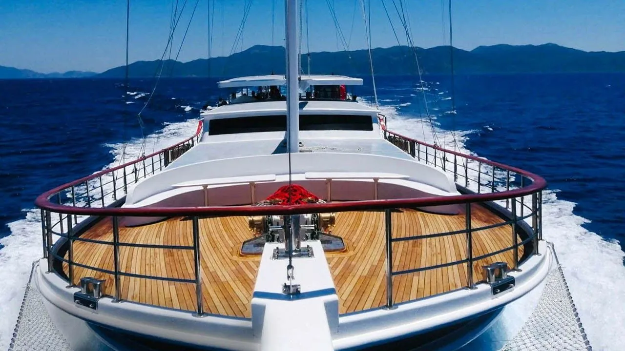 Questa Vita Kiralık Teknesi - 5