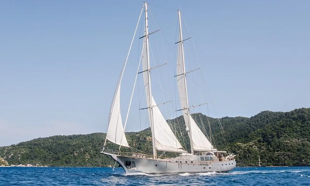Silver Moon Charter Boat