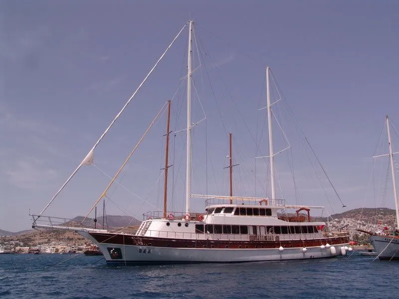 B&B Charter Boat - 1
