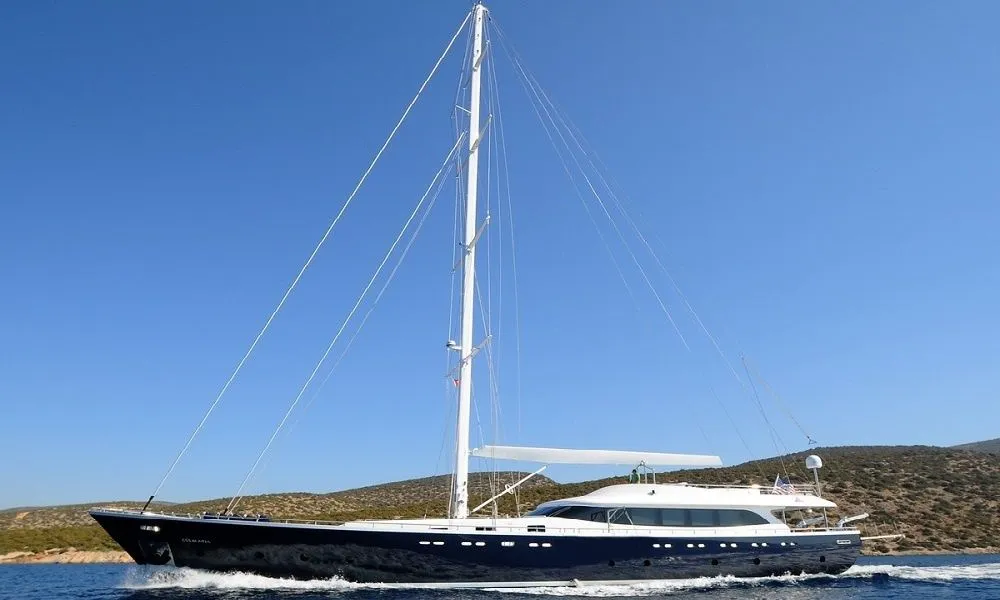 Gulmaria Charter Boat - 1